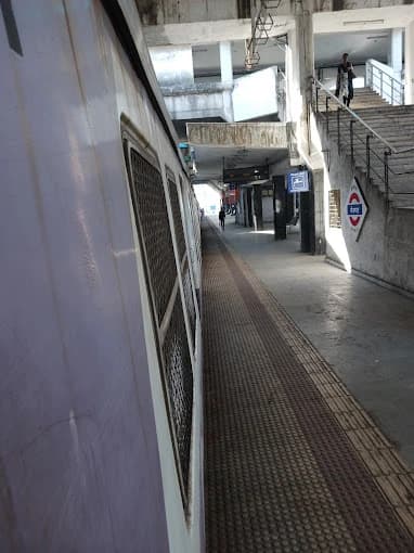 Nerul Railway Station thumb 2