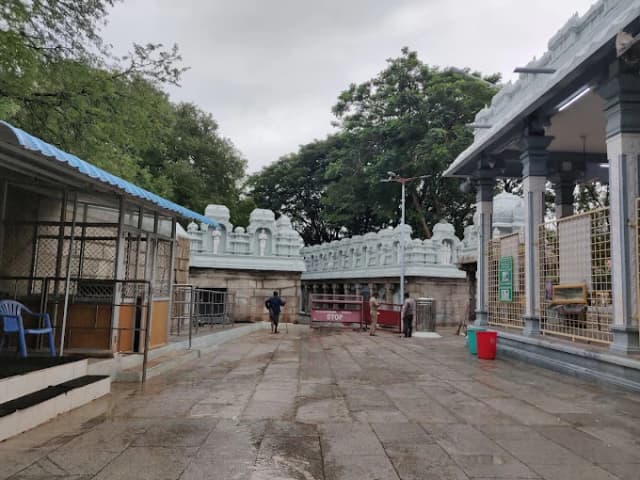Alipiri Temple thumb 3