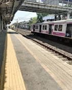 Vile Parle Railway Station 5