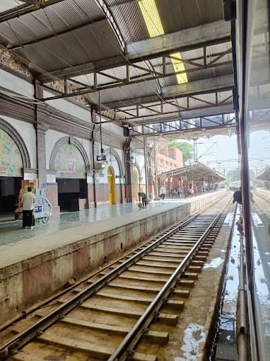 Agra Fort Railway Station 5
