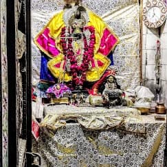 Charbhuja Temple thumb 4