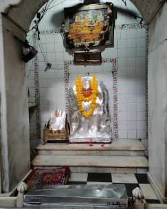 Shri Mankameshwar Temple, Agra thumb 5