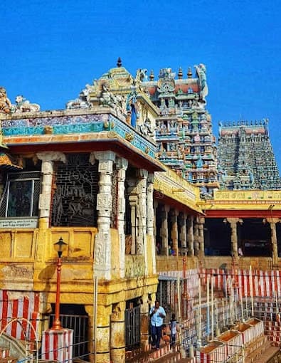 Meenakshi Amman Temple thumb 6