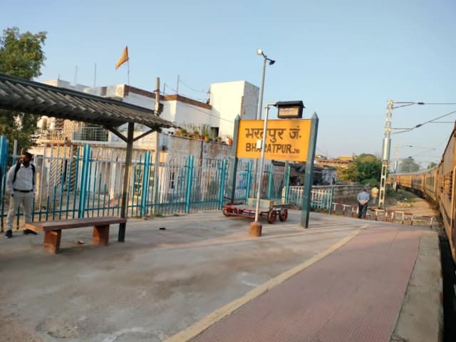 Bharatpur Junction Railway Station thumb 3