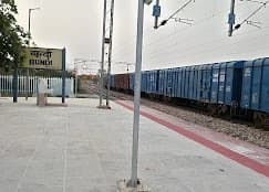 Bundi Railway Station thumb 4