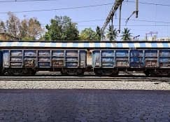 Chinchwad Railway Station thumb 2