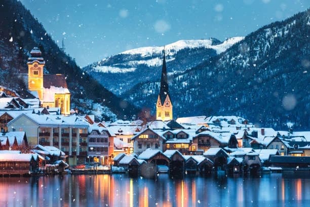 Hallstatt Travel Guide 2025