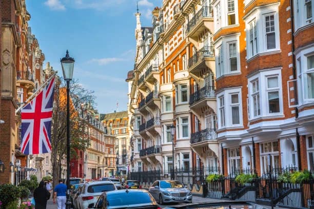Luxury in the UK: Indulge in Style Without Overspending
