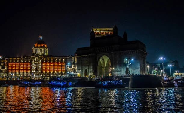 Gateway of India: Iconic Monument by the Arabian Sea