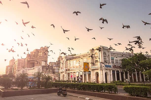 Connaught Place: Delhi’s Iconic Shopping & Dining Hub