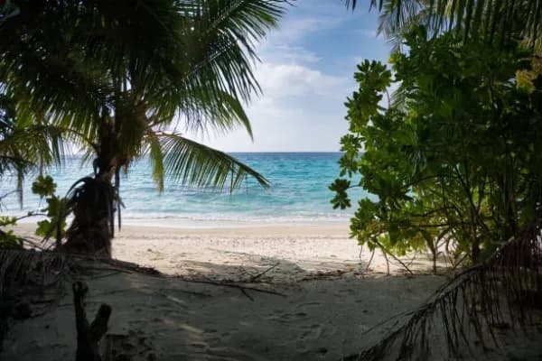 Dhigurah Island