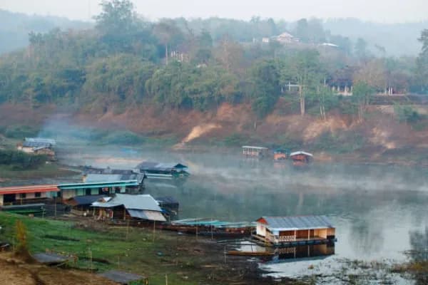 Ban San Ton Kok