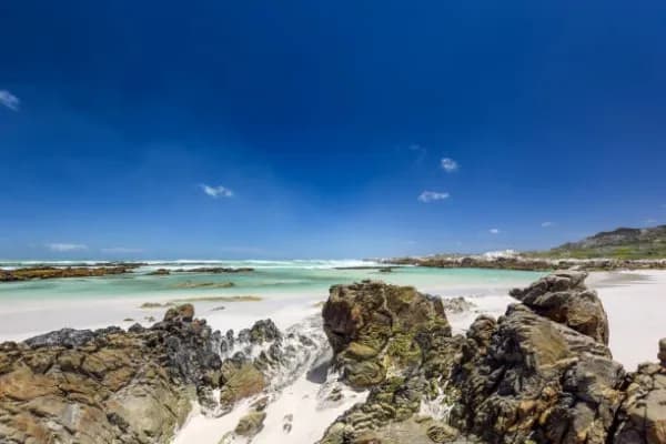 Grotto Bay