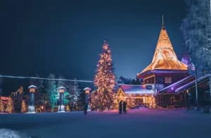Arctic Finland Northern Lights & Glass Igloo Tour