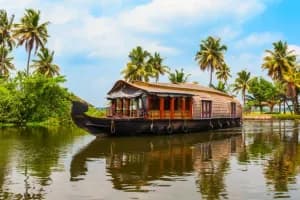 2 Nights 3 Days Alleppey Honeymoon with Houseboat Stay