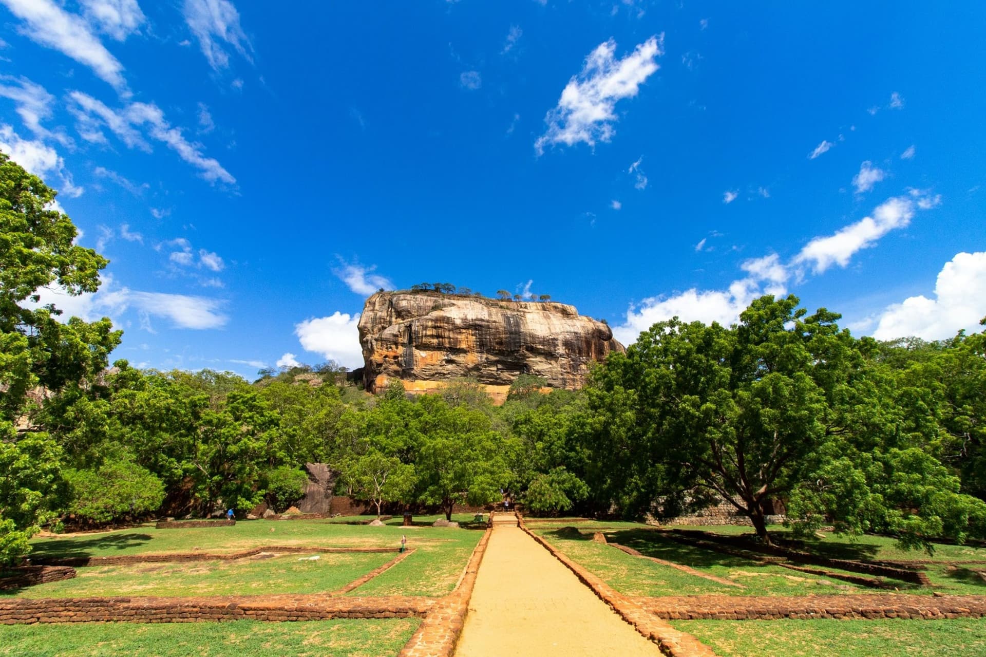 Visa-Free Travel to Sri Lanka from India: Your Complete Guide
