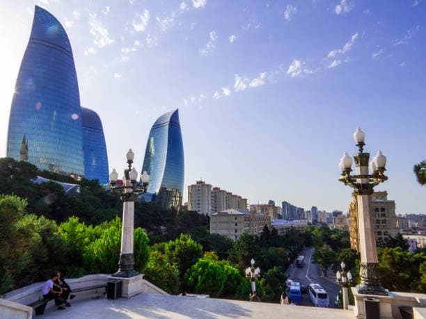 Highland Park Baku: Serene Retreat in the Heart of the City