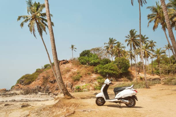 How to Rent a Motorbike in Goa and What Precautions to Take