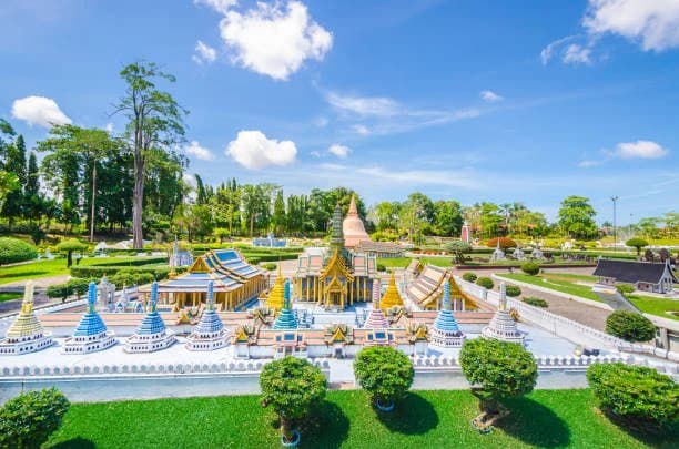 Mini Siam 1