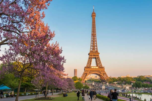 Eiffel Tower 2