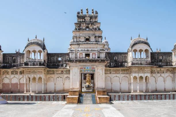Jagatpita Shri Brahma Mandir thumb 1