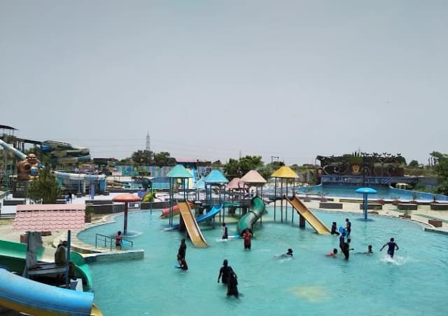 Fun Gaon Water Park & Children's Park, Prayagraj thumb 1
