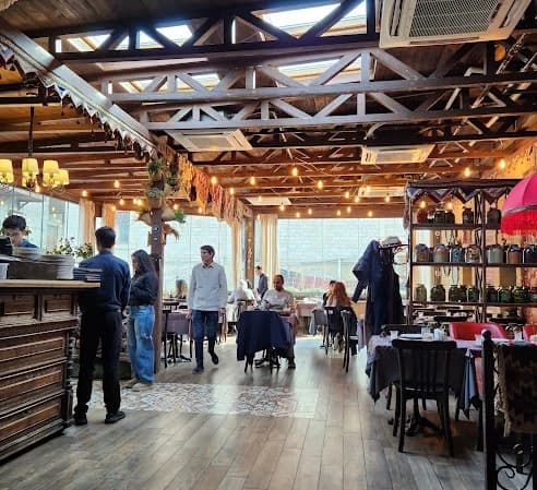 Qaynana Restaurant thumb 6