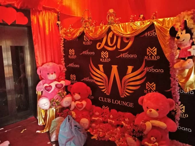 W Club Lounge 5