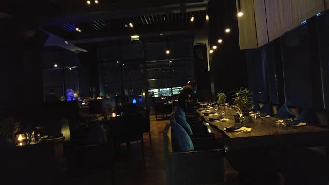 W Club Lounge 2