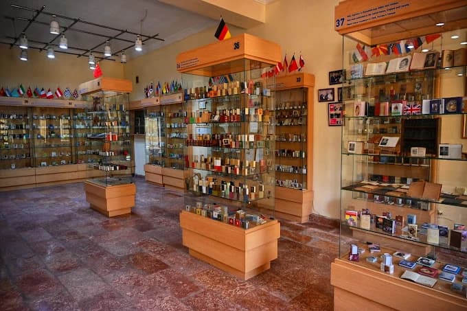 Museum of Miniature Books 3