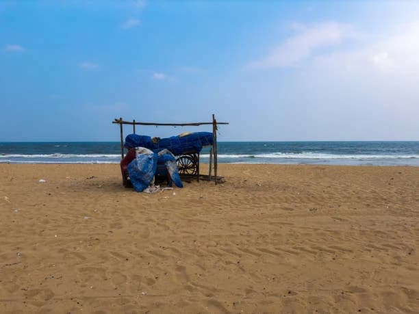 Marina Beach thumb 7
