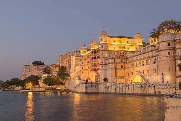 Lake Pichola 2