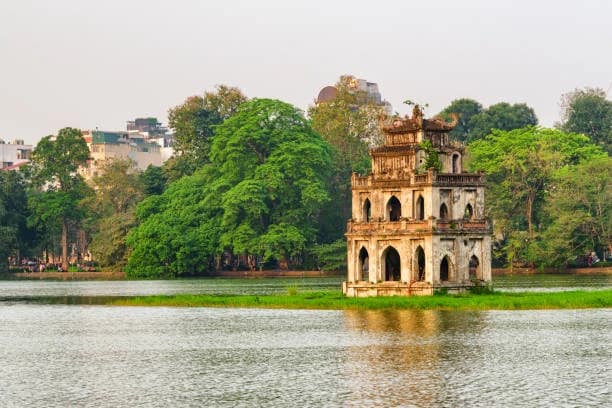 Hoàn Kiếm Lake thumb 1