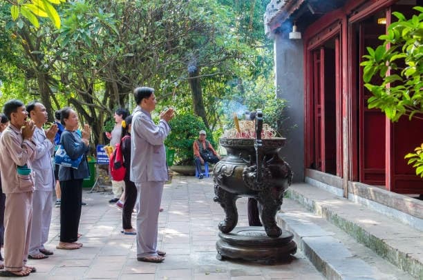 Ngoc Son Temple 2