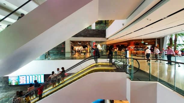 P Square Mall thumb 2