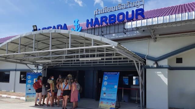 Rassada Pier/Rassada Harbour thumb 3