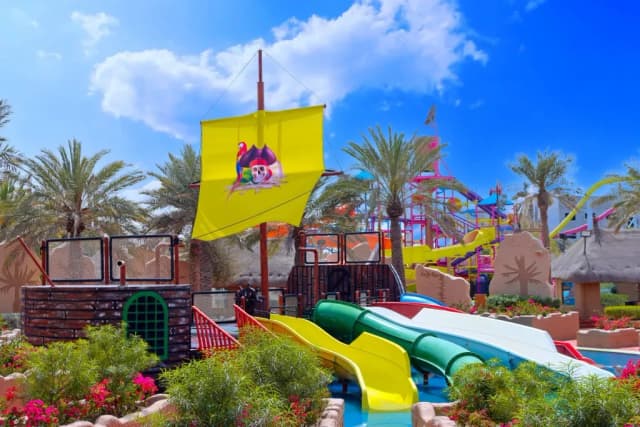 The Lost Paradise of Dilmun Water Park thumb 6
