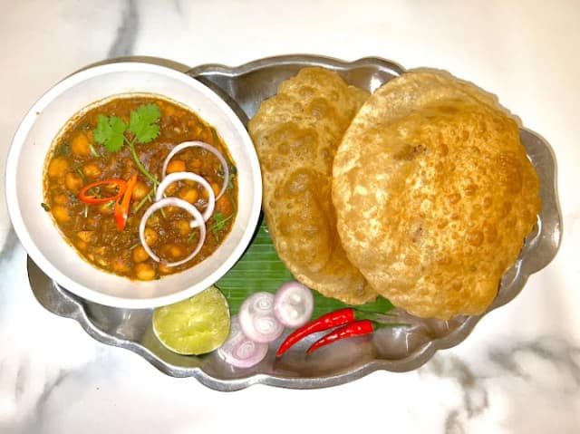 Banana Leaf Saigon Indian Restaurant thumb 4