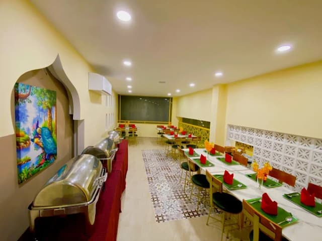 Banana Leaf Saigon Indian Restaurant thumb 6