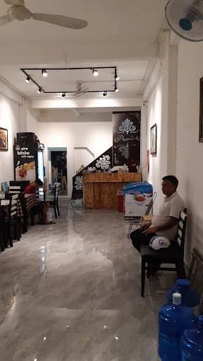 Punjabi Indian Restaurant 6