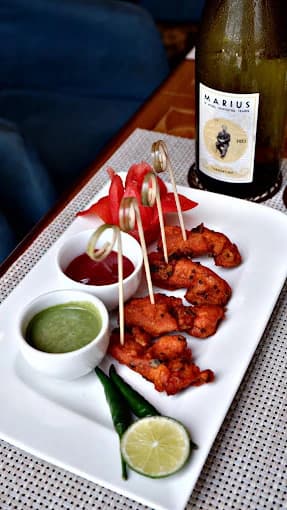 Dalcheeni Indian Restaurant 3