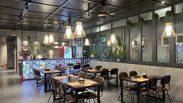 Indus Indian Restaurant - Nhà hàng Ấn Độ - 인도 음식점 thumb 1