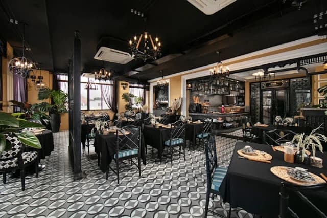 VIET Restaurant Hanoi thumb 2