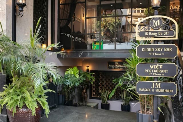 VIET Restaurant Hanoi thumb 1