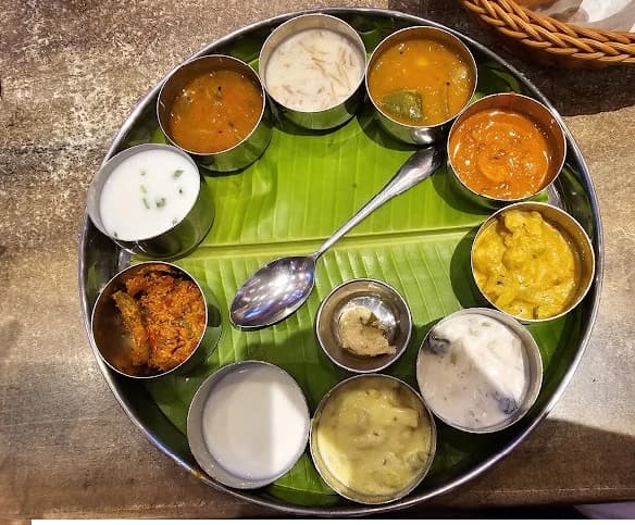 SAARANGAA BHOJAN SHALA BUR DUBAI AL MANKHOOL 2