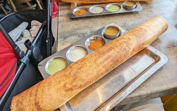 SAARANGAA BHOJAN SHALA BUR DUBAI AL MANKHOOL 3