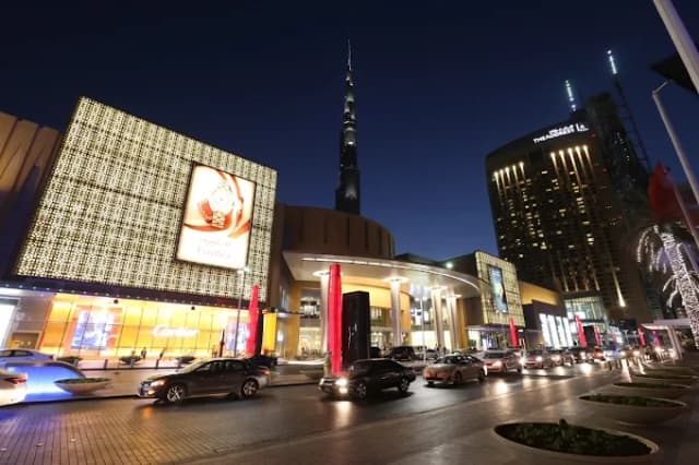 Dubai Mall thumb 3