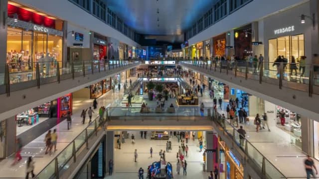 Dubai Mall thumb 1