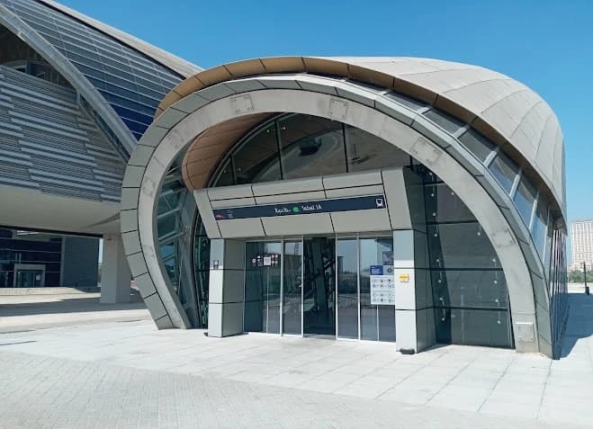Al Jadaf Metro Station 4