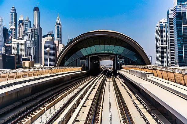 Financial Centre Metro Station thumb 1